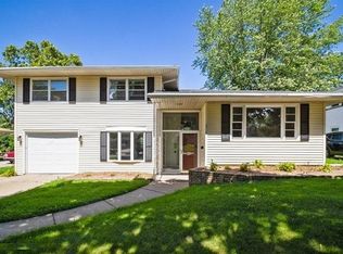 3712 Tennessee Dr, Rockford, IL