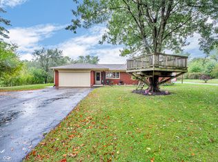 6261 E Lynn Dr, Mooresville, IN