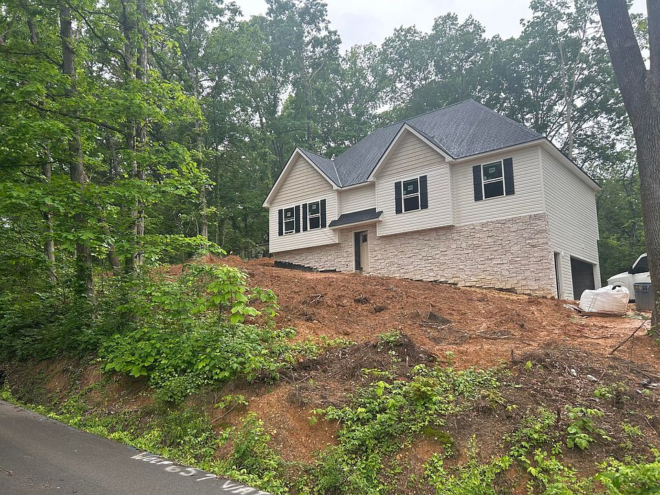 2nd image of 65 Wolf St
