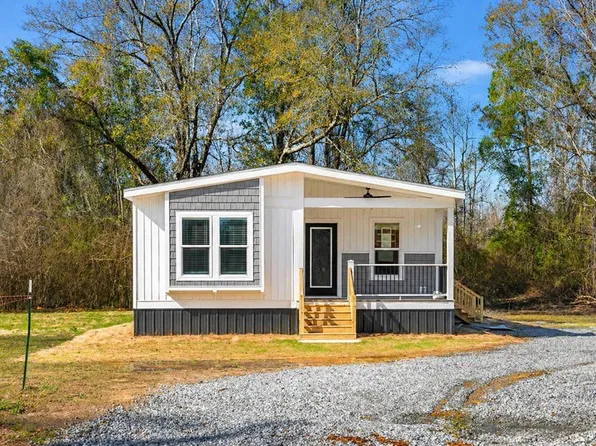 5704 S County Road 49, Slocomb, AL 36375