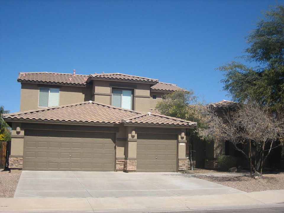 1st image of 2534 E Grand Canyon Dr