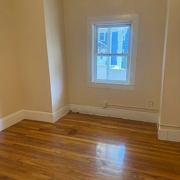 18 Fairview Ave #1 — Photo 9