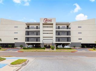 813 Travis St Unit 408, Mission, TX 78572