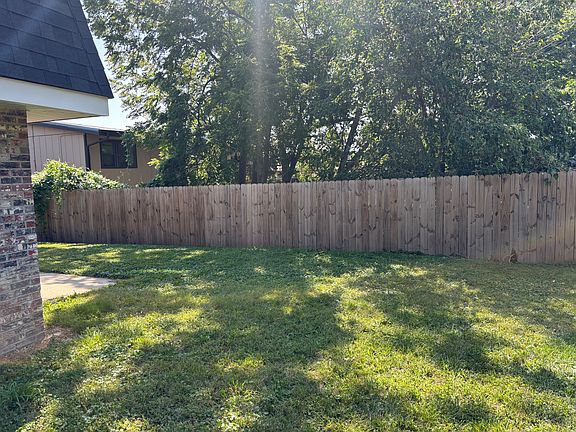 2nd image of 4421 Colfax Cir