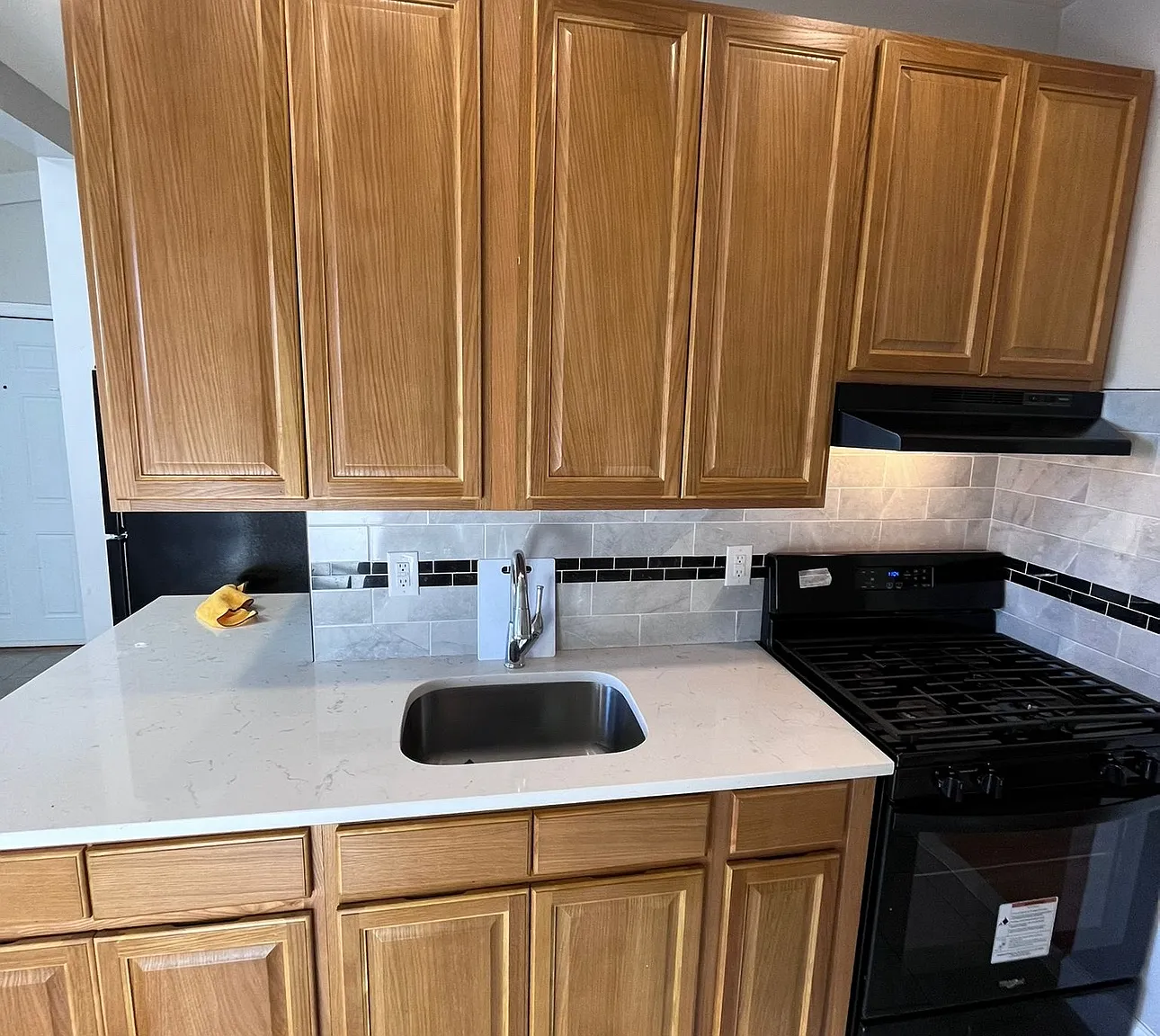3 bed, $1,999 — Photo 1