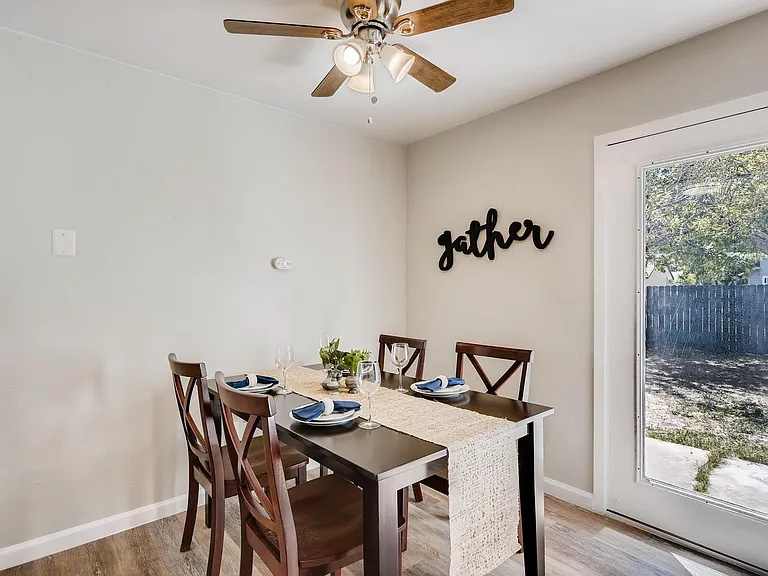 822 Sahara Ave #B — Photo 8