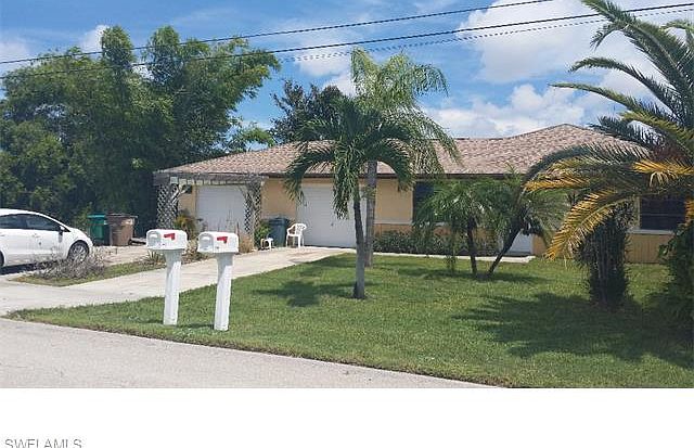 1st image of 221 SW 47th Ter