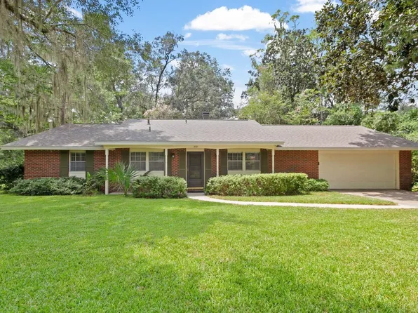 2110 Skyland Dr, Tallahassee, FL 32303