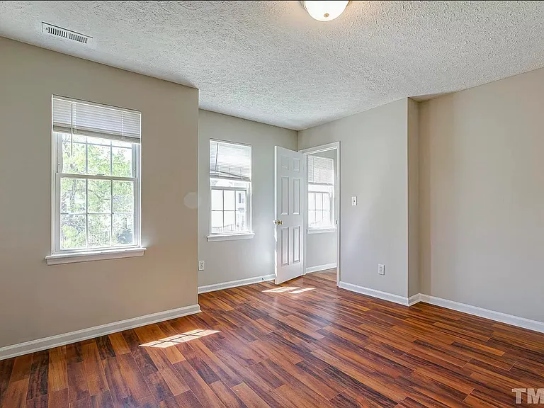 3615 Sana Ct — Photo 29