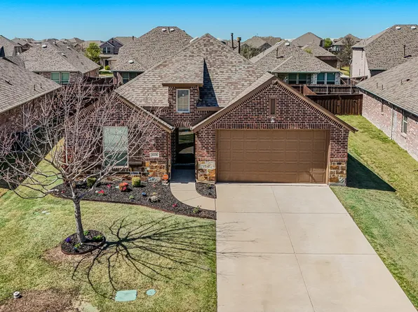 1276 Meridian Dr, Forney, TX 75126
