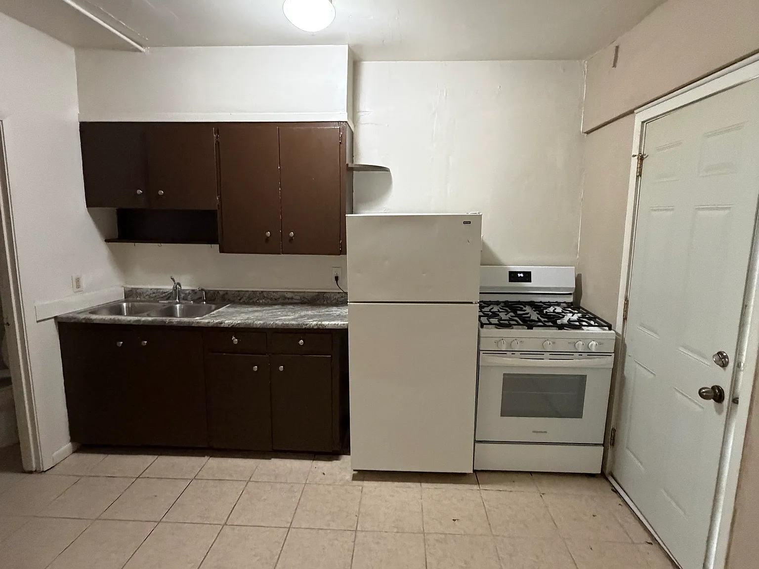 1 bed, 361 sqft, $800 — Photo 4