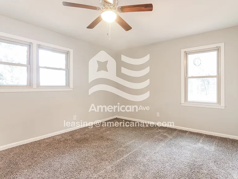 178903_010_main_bedroom_14257351.jpg