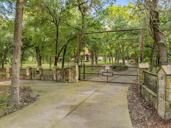 498 Wildwood Trl, Weatherford, TX 76085