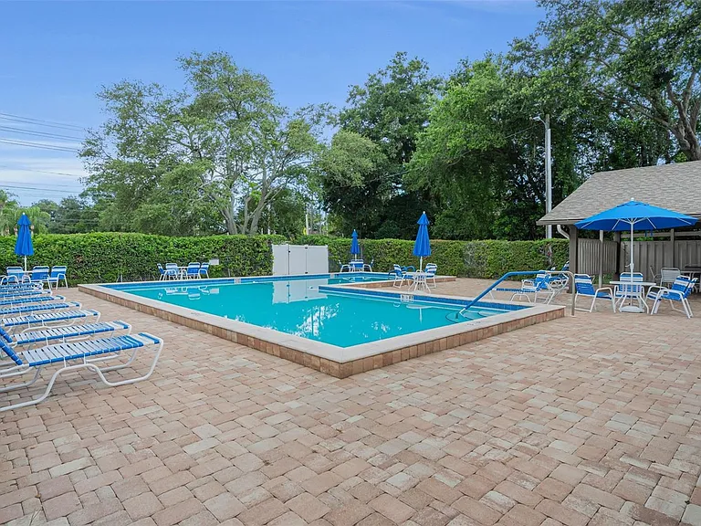 2130 Bancroft Pl #B — Photo 25