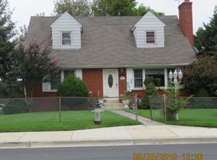 916 Ray Rd, Hyattsville, MD 20783