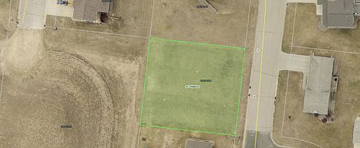 1st image of 1902 Country View Dr
