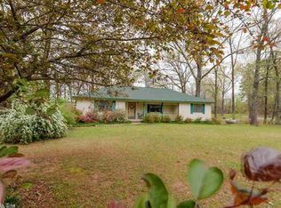 8 Three Trees Dr, Perryville, AR 72126