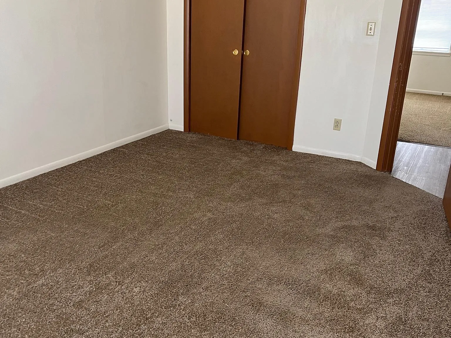 Dellwood Apartments — Photo 4