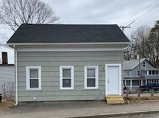 22 Maple St, Spencer, MA 01562