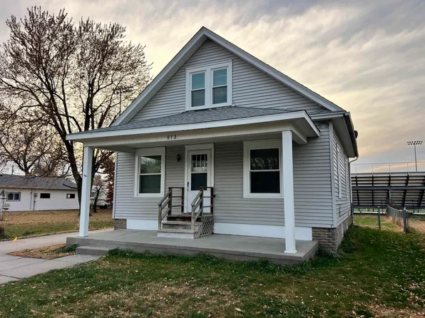 812 Logan St, Norfolk, NE 68701