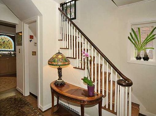 2nd image of 6949 Rosewood St