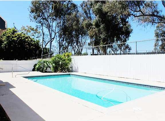 2nd image of 4966 Gaylord Dr