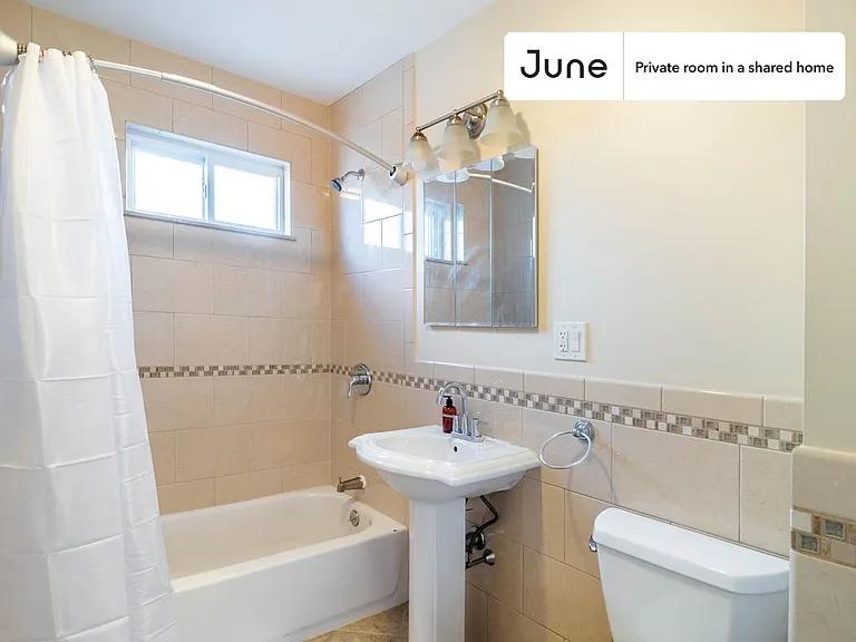 45 Montcalm Ave #A — Photo 7