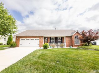 948 Dere Bere Dr, Mascoutah, IL