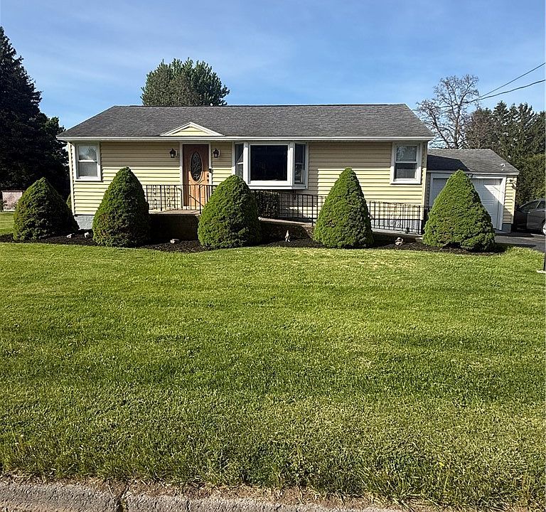 1st image of 414 W Lewis St