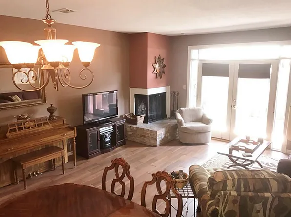 7463 Brompton St #7463, Houston, TX 77025