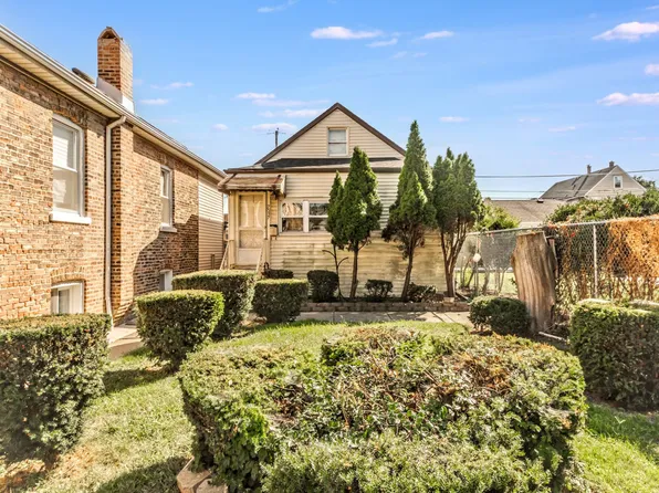 7537 W 61st St, Summit, IL 60501