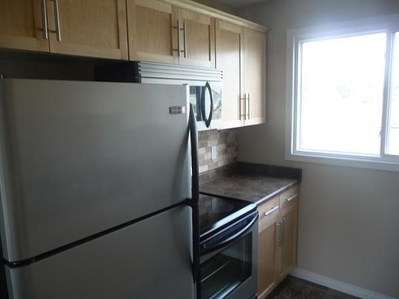 04 Kitchen 2_05282024