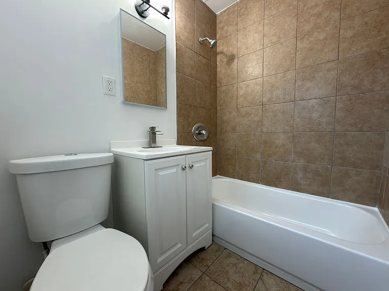 968 N Loma Vista Dr — Photo 11