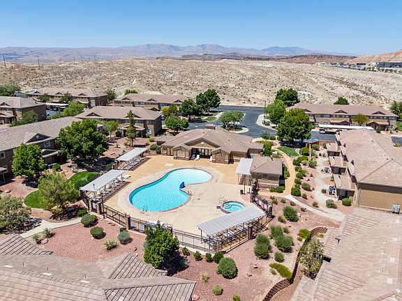 5th image of 3155 S Hidden Valley Dr Unit 271