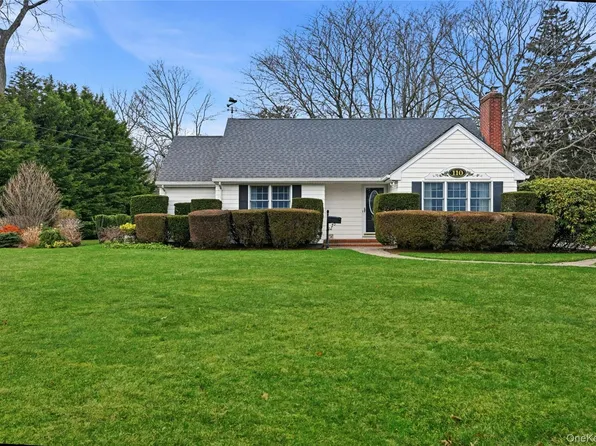 110 Macon Avenue, Sayville, NY 11782