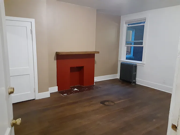 3215 Ward St #A — Photo 4