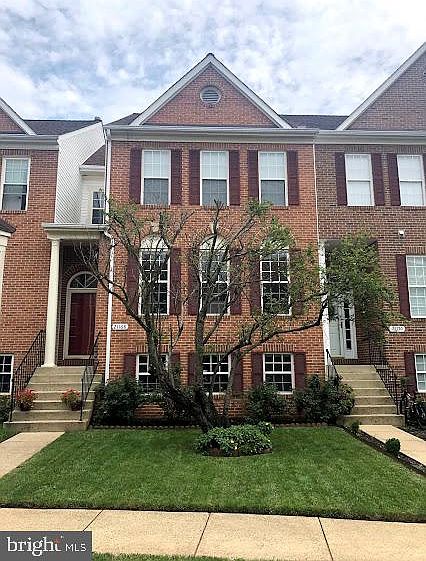 1st image of 21168 Millwood Sq