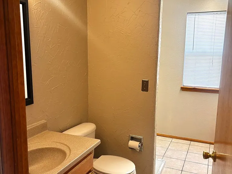 10318 Ravenswood Ln — Photo 7