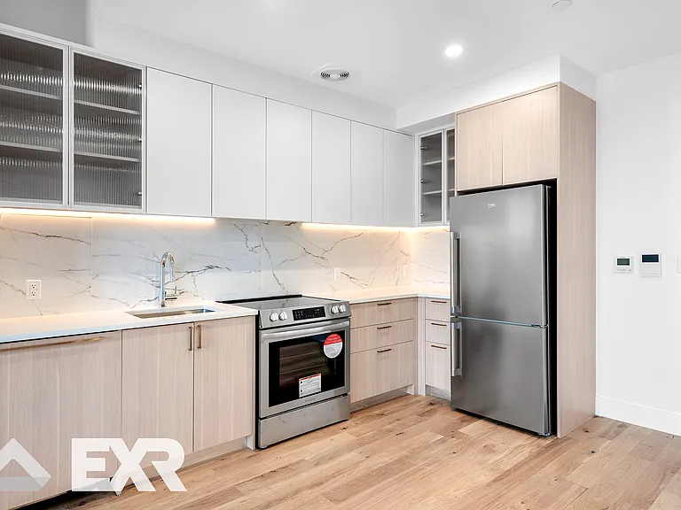 69 Adams St #21G — Photo 1