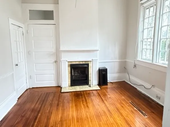 7820 Saint Charles Ave, New Orleans, LA