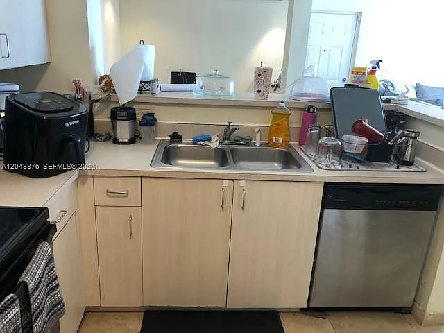 11155 SW 5th Pl #205 — Photo 5