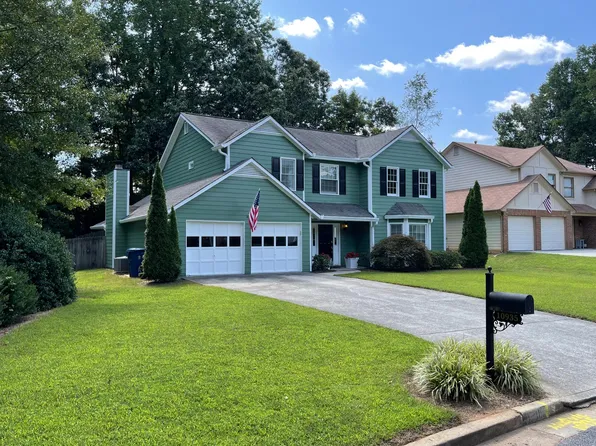 10935 Pinehigh Dr, Alpharetta, GA 30022