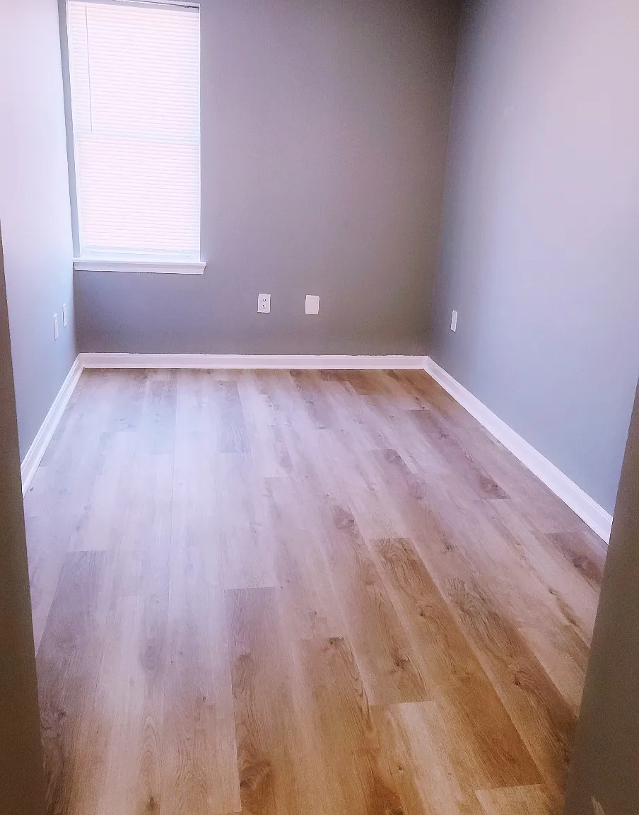 3 bed, 1600 sqft, $2,400 — Photo 4