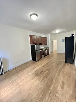 Rented by Douglas Elliman | media 11