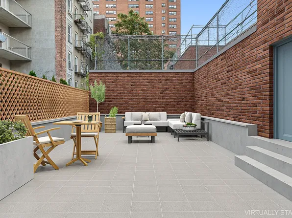 15 Avenue A image 1 of 9
