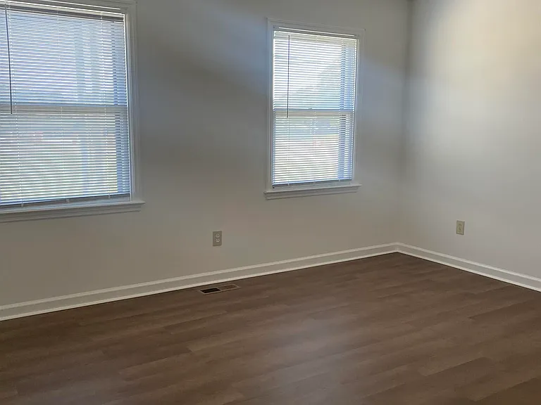 6613 Steeplechase Dr NW — Photo 19