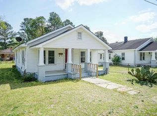 206 Nolley St, Clinton, NC 28328