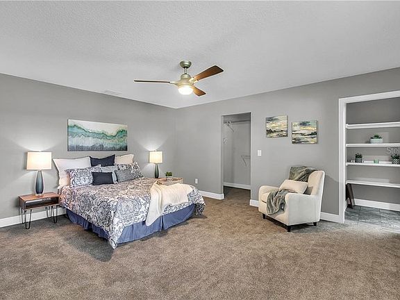4th image of 805 N Lake Minneola Dr