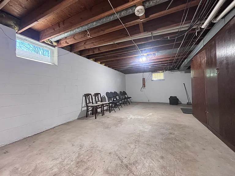 730 6th Ave S — Photo 13