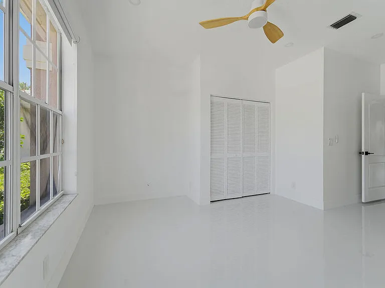 8213 Quail Meadow Trce — Photo 20